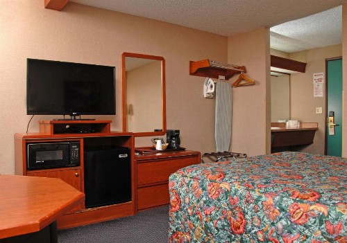 Redmond Inn - image 30