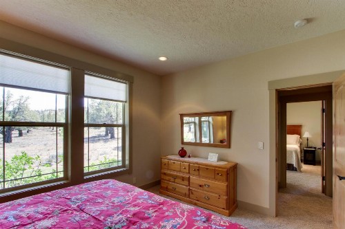 Eagle Crest Juniper Forest Retreat - image 6