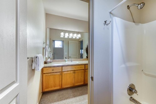 Eagle Crest Creekside Escape - image 11