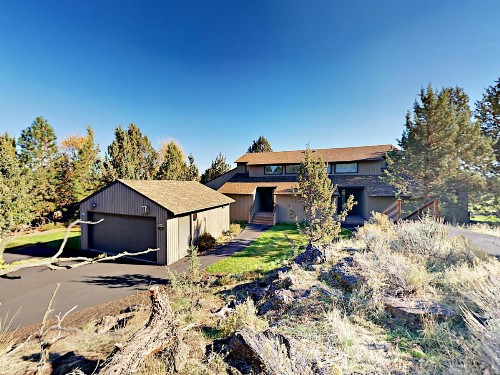 Refined 3BR Golf Resort Condo