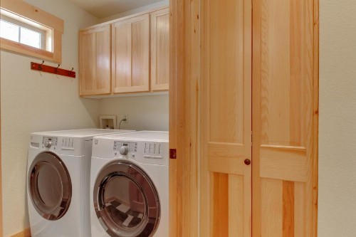 Eagle Crest Elegance - image 10