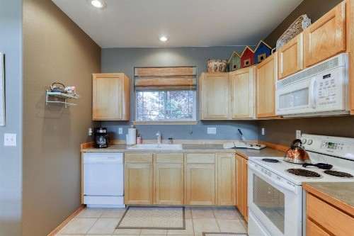 Lofty Pheasant Retreat - image 12