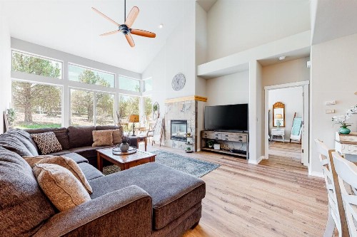 Highland View Eagle Crest - image 8