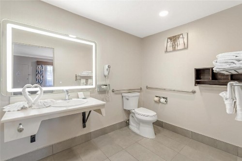 Best Western Redondo Beach Galleria Inn - Los Angeles LAX Airport Hotel - image 21