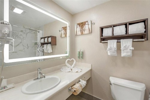 Best Western Redondo Beach Galleria Inn - Los Angeles LAX Airport Hotel - image 26