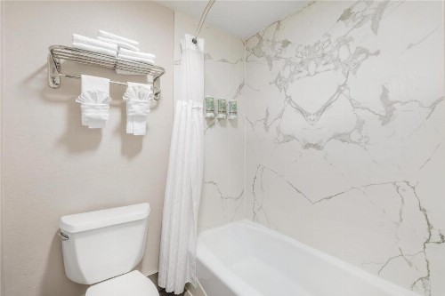Best Western Redondo Beach Galleria Inn - Los Angeles LAX Airport Hotel - image 36