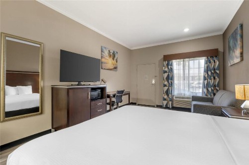 Best Western Redondo Beach Galleria Inn - Los Angeles LAX Airport Hotel - image 37