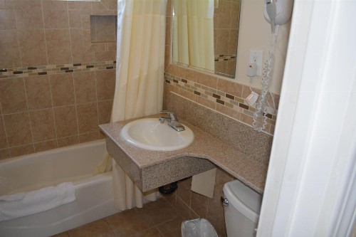 Seaside Motel - image 4