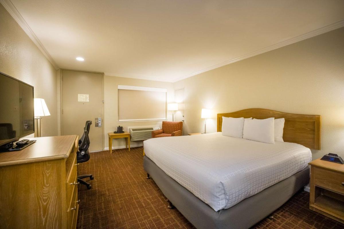 Best Western Inn - image 3
