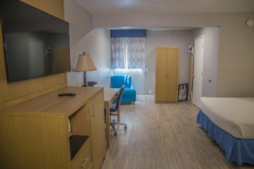 Days Inn by Wyndham Redwood City - image 33