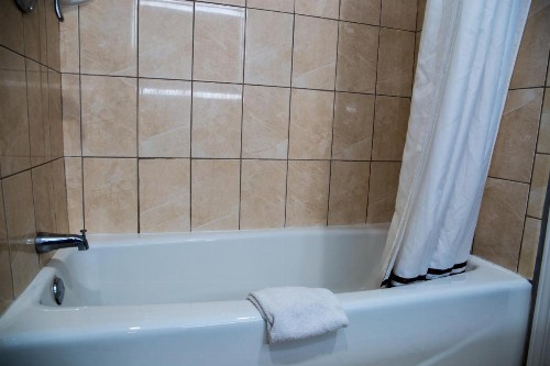 Days Inn by Wyndham Redwood City - image 43