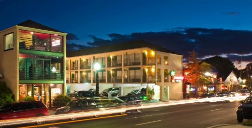 Crosswinds Motel - image 9