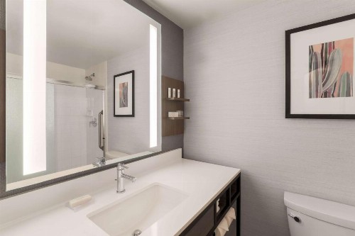 Hilton Garden Inn Reno - image 31