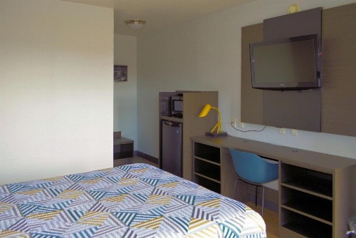 Motel 6-Reno NV - Livestock Events Center - image 2