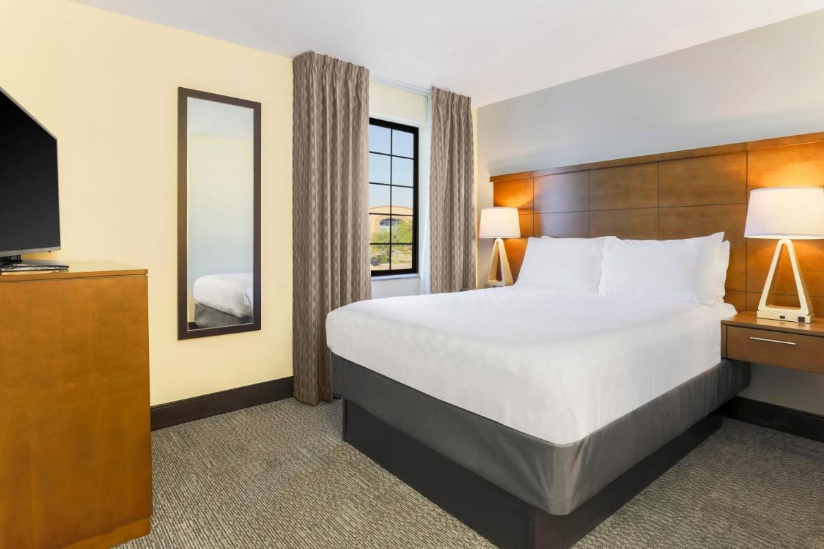 Staybridge Suites Reno Nevada an IHG Hotel - image 2