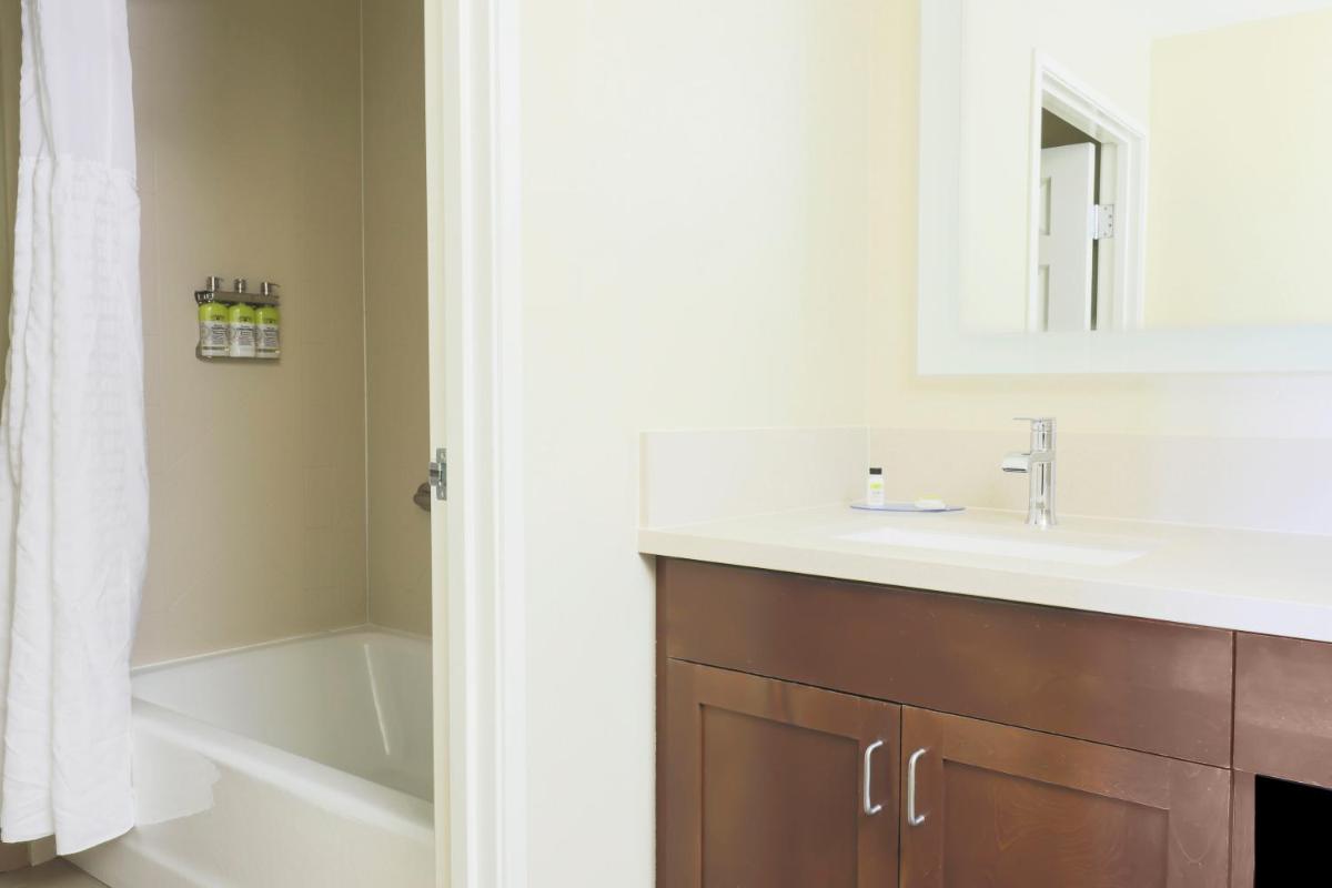 Staybridge Suites Reno Nevada an IHG Hotel - image 3