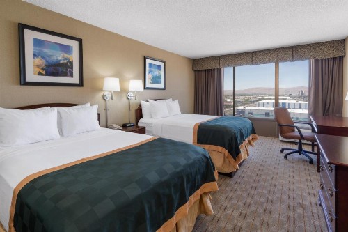 Ramada by Wyndham Reno Hotel & Casino - image 13