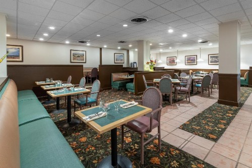 Ramada by Wyndham Reno Hotel & Casino - image 19