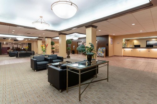 Ramada by Wyndham Reno Hotel & Casino - image 22