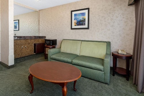 Ramada by Wyndham Reno Hotel & Casino - image 27