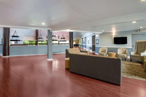 SureStay Plus Hotel by Best Western Reno Airport - image 22