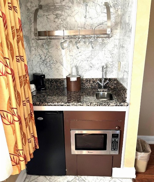 SureStay Plus Hotel by Best Western Reno Airport - image 27