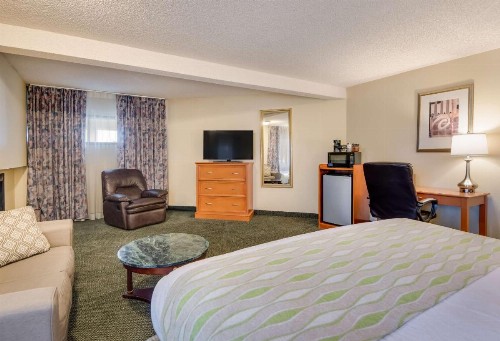 SureStay Plus Hotel by Best Western Reno Airport - image 31