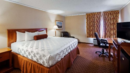 SureStay Plus Hotel by Best Western Reno Airport - image 43