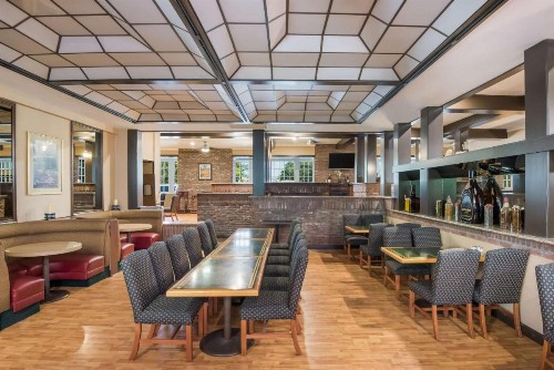 SureStay Plus Hotel by Best Western Reno Airport - image 7