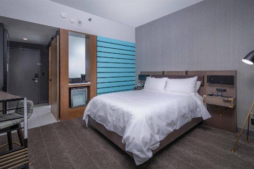 Renaissance Reno Downtown Hotel & Spa - image 12