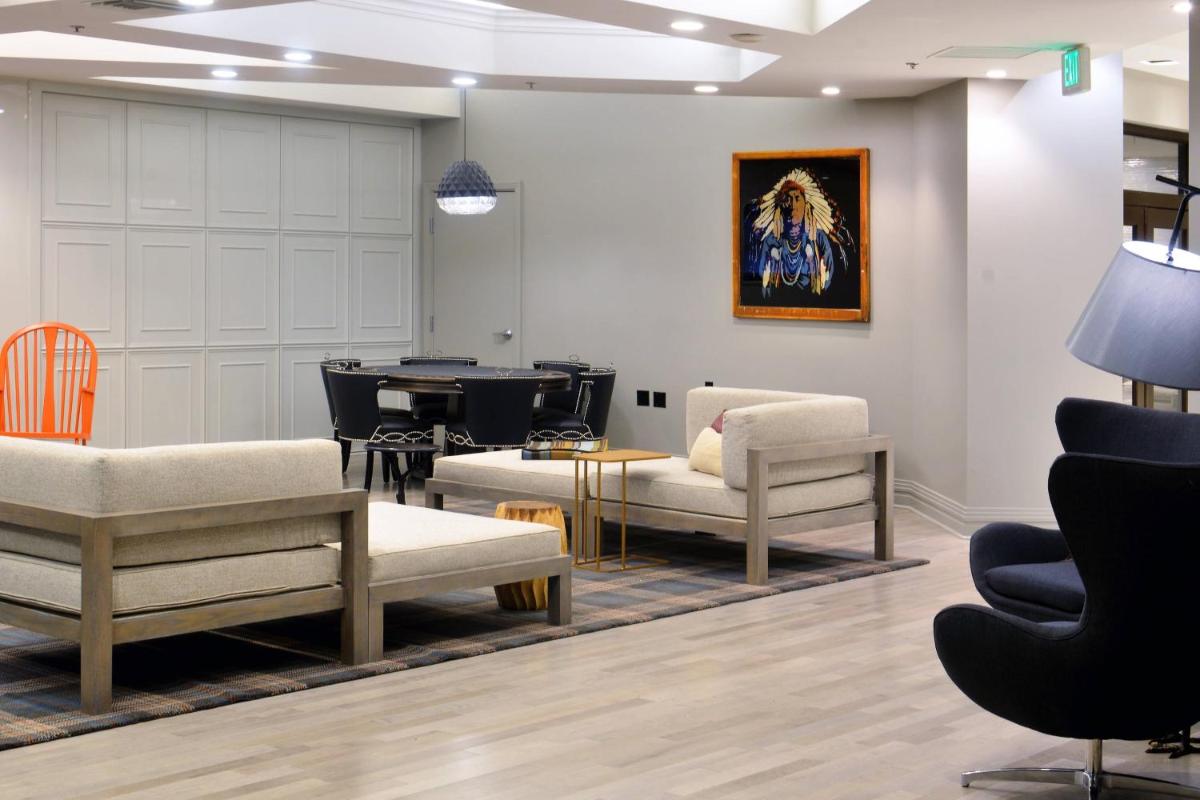 Renaissance Reno Downtown Hotel & Spa - image 5