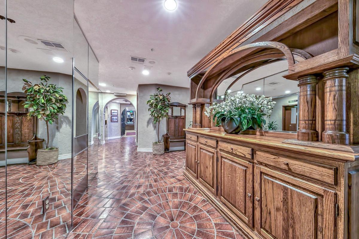 Plaza Resort Club Reno - image 6