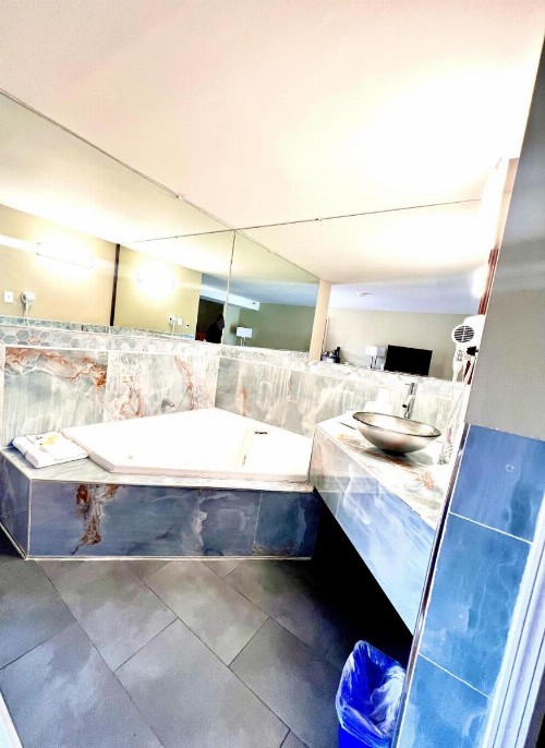 Travelodge by Wyndham Reno - image 4