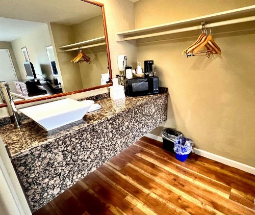 Travelodge by Wyndham Reno - image 47