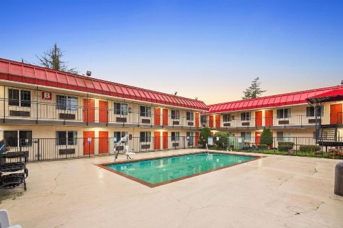 Econo Lodge Renton/ Bellevue