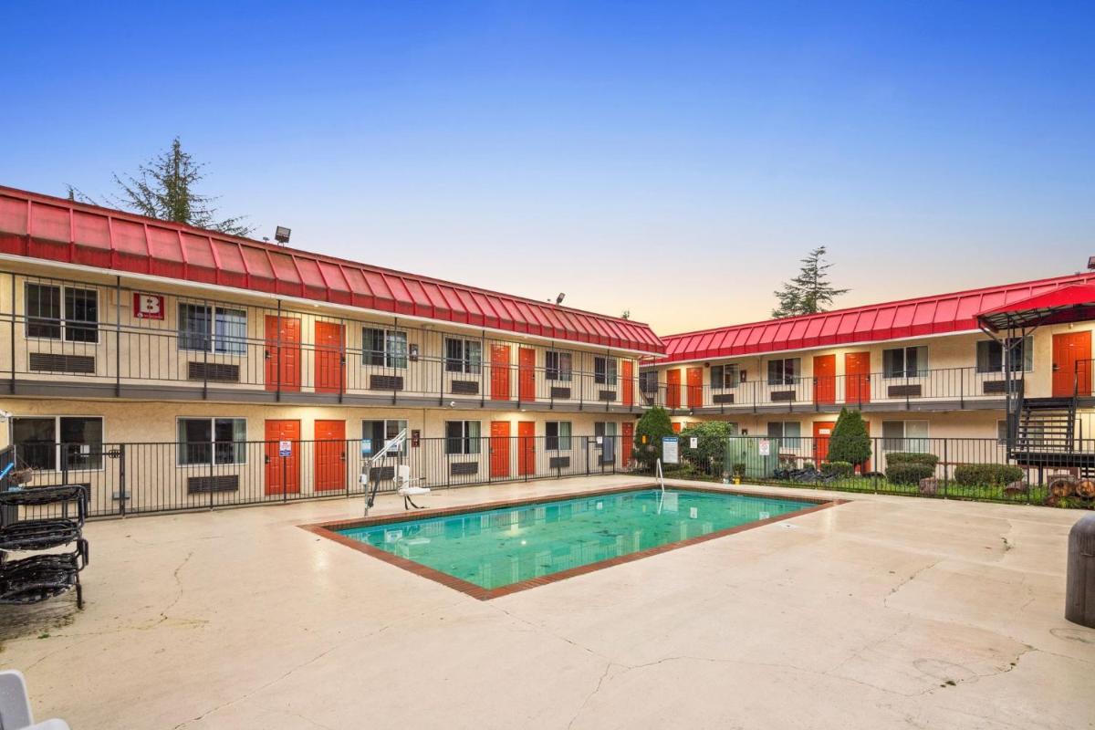 Econo Lodge Renton/ Bellevue - main image