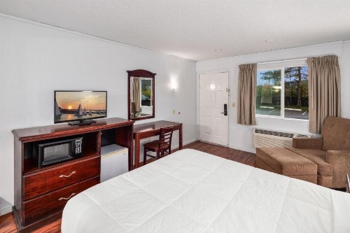 Econo Lodge Renton/ Bellevue - image 46