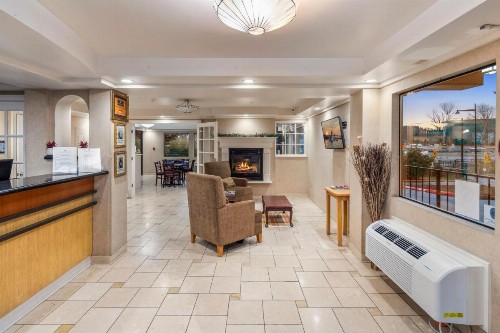 Econo Lodge Renton/ Bellevue - image 5