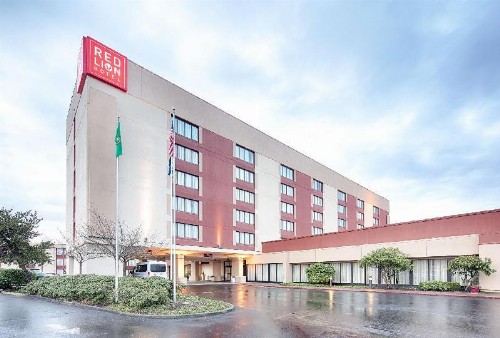 Red Lion Hotel & Conference Center - Seattle/Renton - image 3