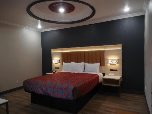 Americas Best Value Inn-Rialto - image 14