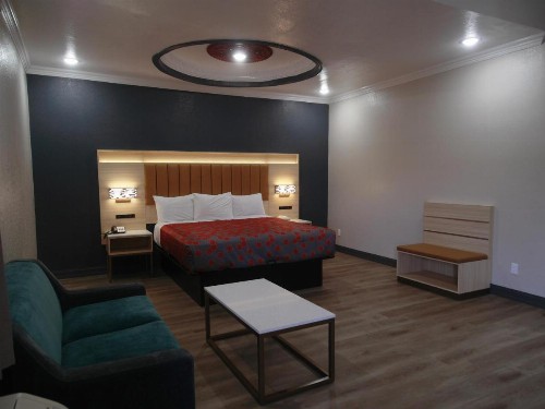 Americas Best Value Inn-Rialto - image 16