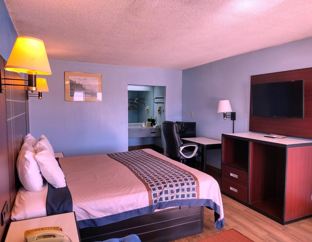 OYO Hotel Richland /Jackson Airport Hwy 49 MS - image 4