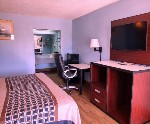 OYO Hotel Richland /Jackson Airport Hwy 49 MS - image 6