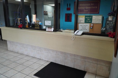 Quality Quarters Inn - image 25