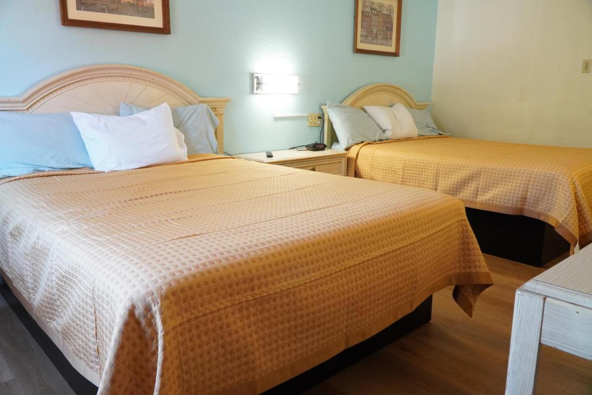 Quality Quarters Inn - image 6