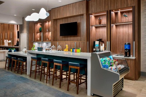 Delta Hotels by Marriott Richmond Downtown - image 9