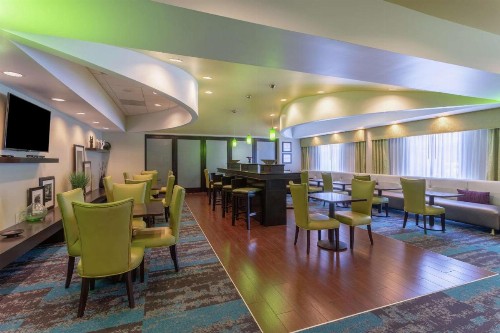 Hampton Inn Richmond - South - image 6