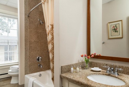 Linden Row Inn - image 11