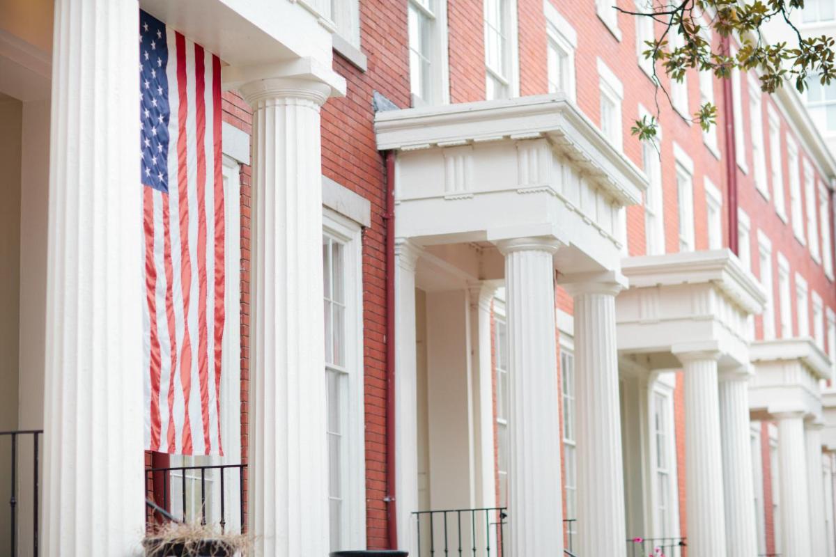 Linden Row Inn - image 2