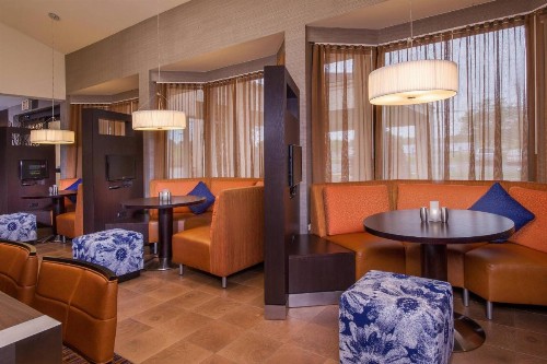 Courtyard by Marriott Richmond West - image 5